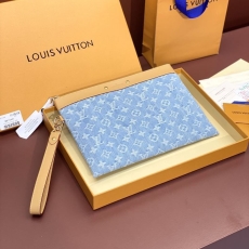 Louis Vuitton Clutch Bags